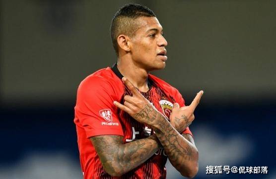  佛罗伦萨锋线哑火连续三轮未进球  